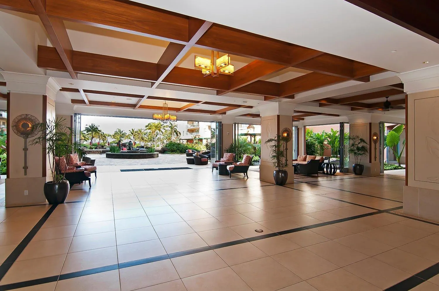 Ninth-Floor Mountain View Suite And Expansive Lanai At Honua Kai Лахайна